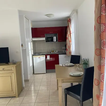 Résidence Services Les Essentielles Soulle * Sainte-Soulle